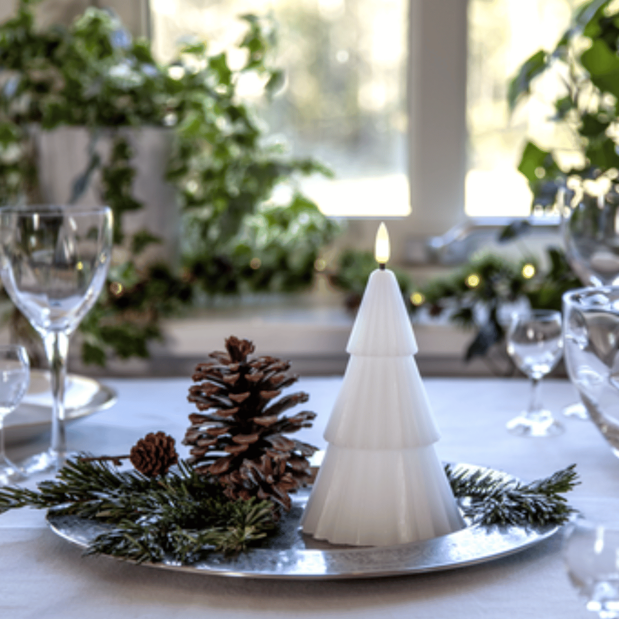 LED Kerstboomkaars – Wit, 10x18 cm