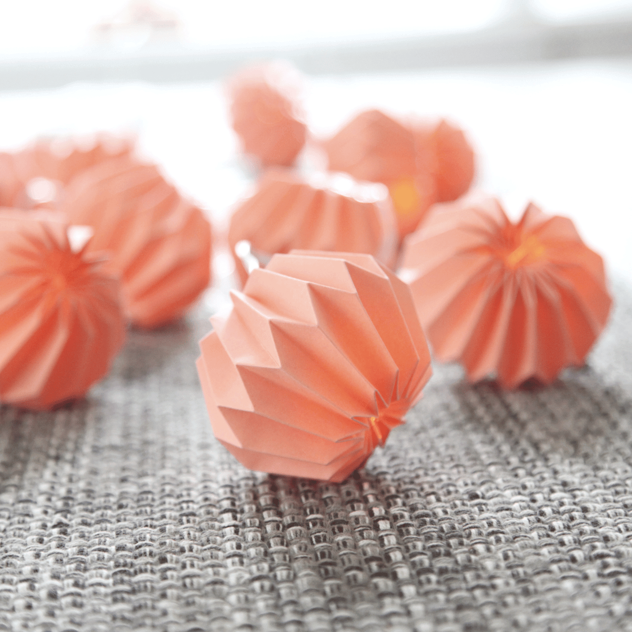 LED-Lichterkette – Origami – Rosa Papierblumen – Innenbereich – 10 Lichter