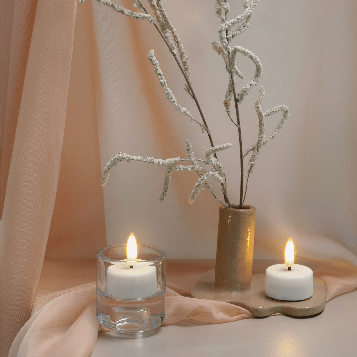 Moods & More LED waxinelichtjes Wit – 2 stuks – 3,9x2 cm