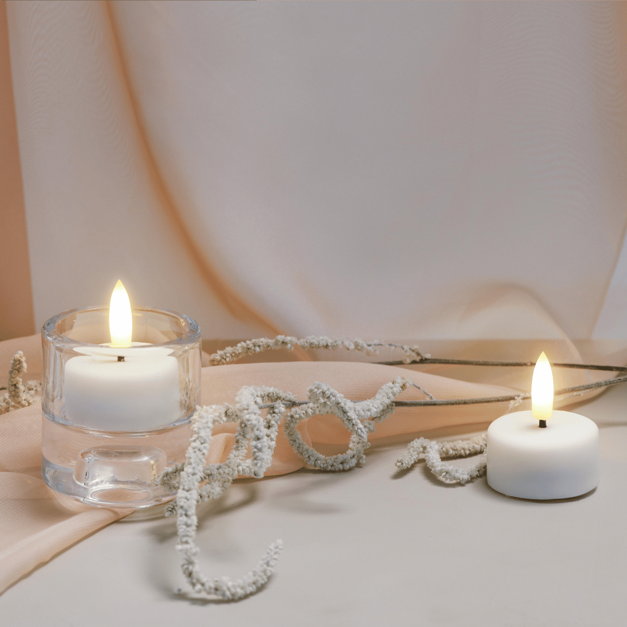 Moods & More LED waxinelichtjes Wit – 2 stuks – 3,9x2 cm