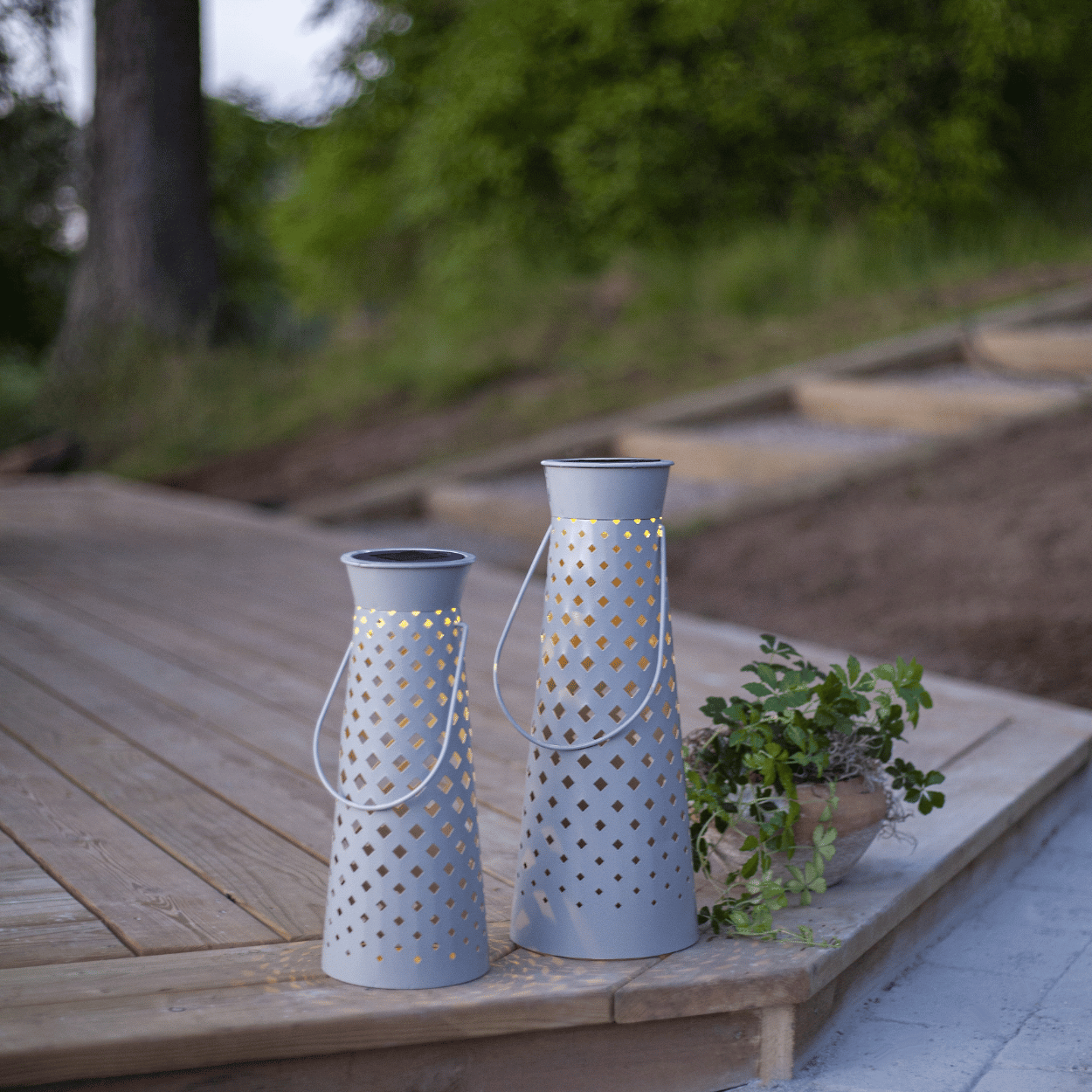 Solar Lantaarn Romby – Grijs – 13x32 cm – Solar Tuinverlichting