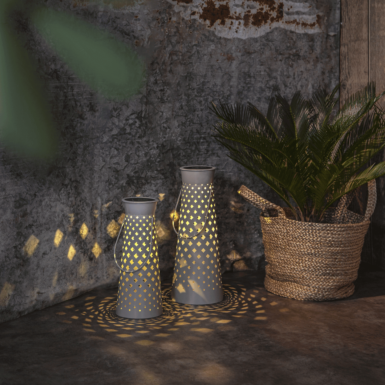 Solar Lantaarn Romby – Grijs – 15,5x38,5 cm – Solar Tuinverlichting