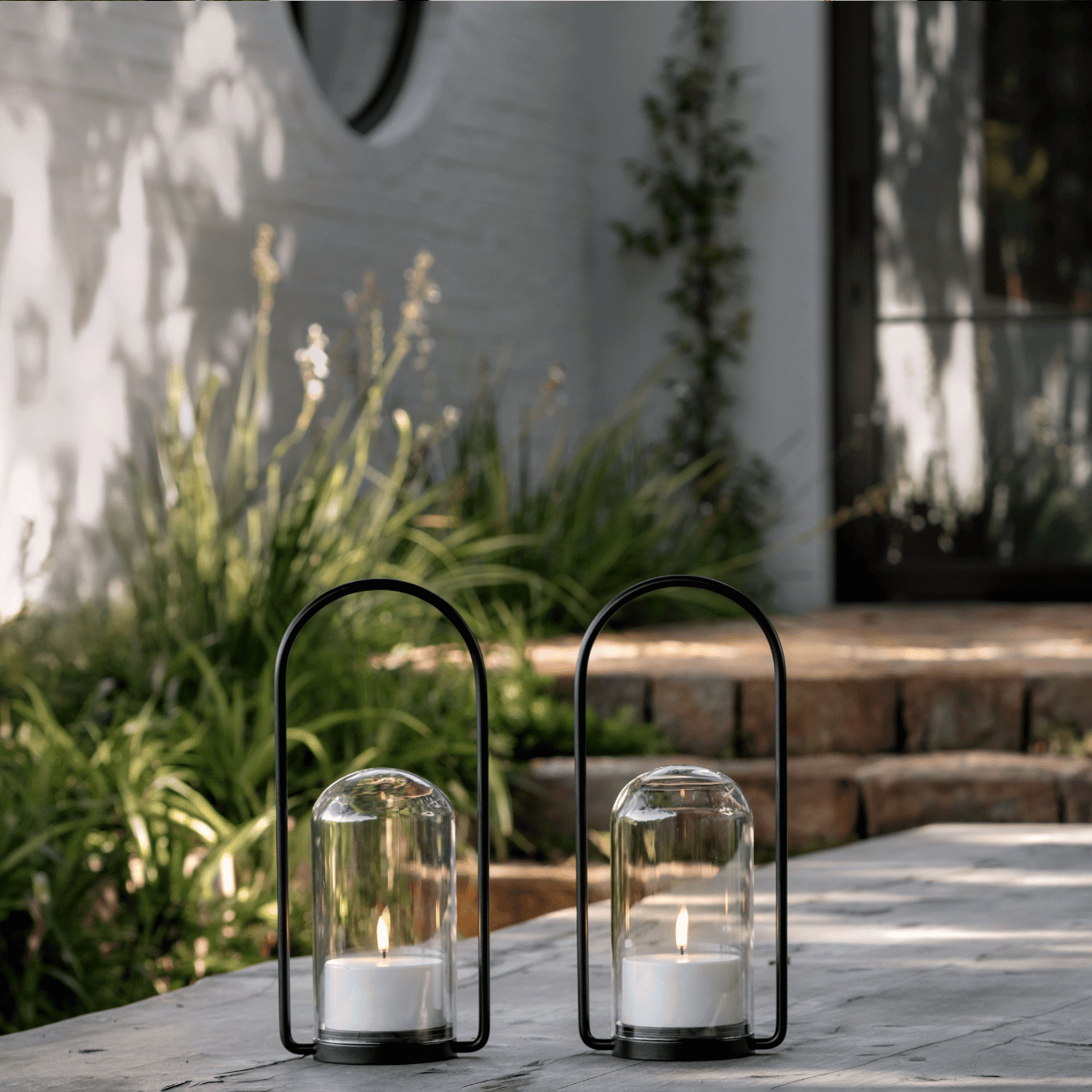 Uyuni Buiten Lantaarn Set – Met Glazen Koepel, Handvat, LED kaars en Afstandsbediening