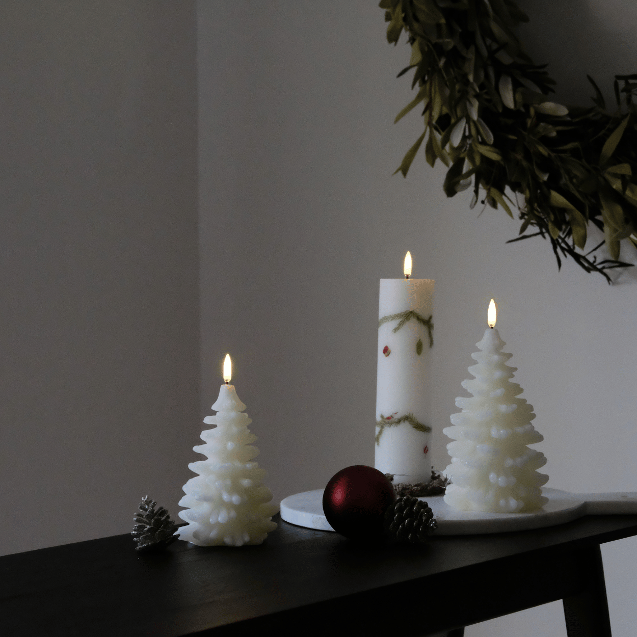 Uyuni LED Weihnachtsbaumkerze – Nordic White, 9x12 cm