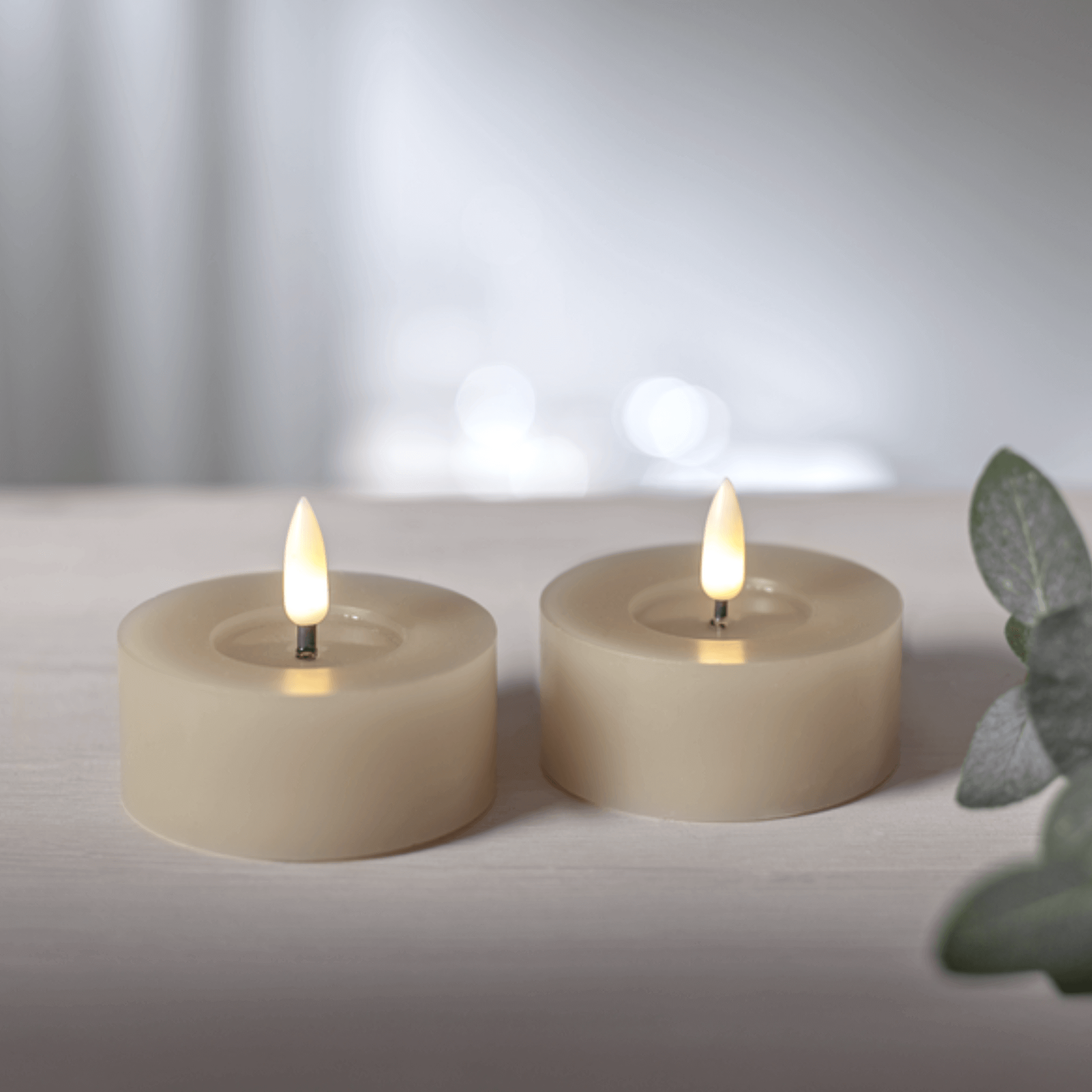 LED-waxinelicht set, Beige, Glad, 2 stuks, 7x5,5 cm | TED Lights