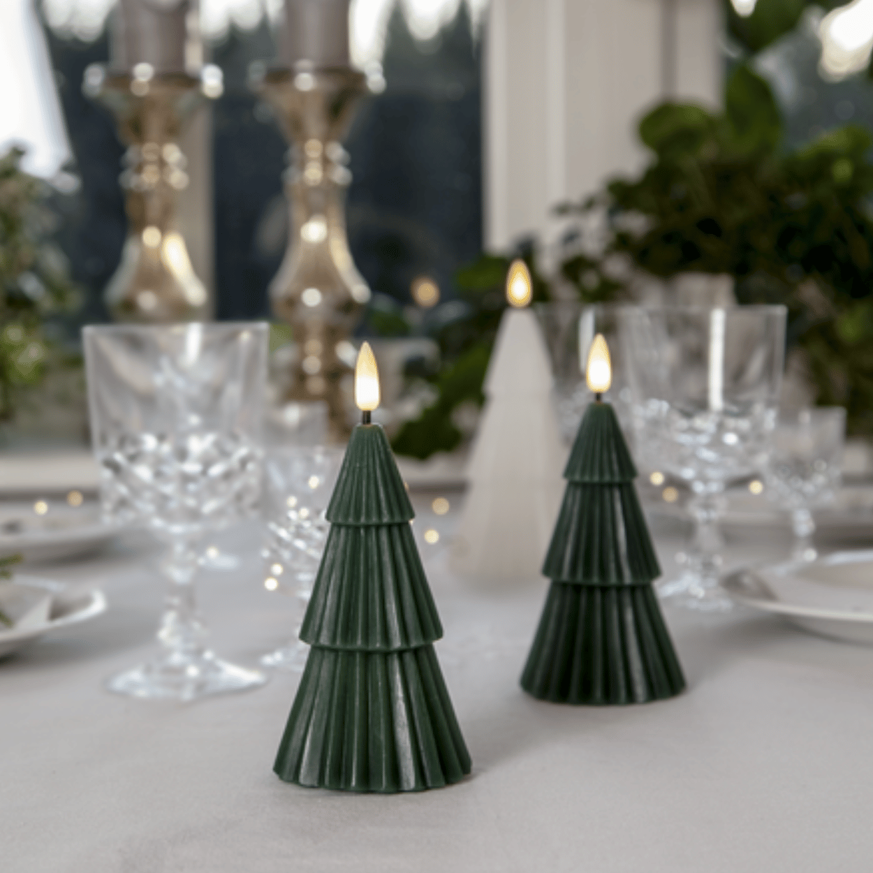 LED Christmas Tree Candles Set – Green &amp; White