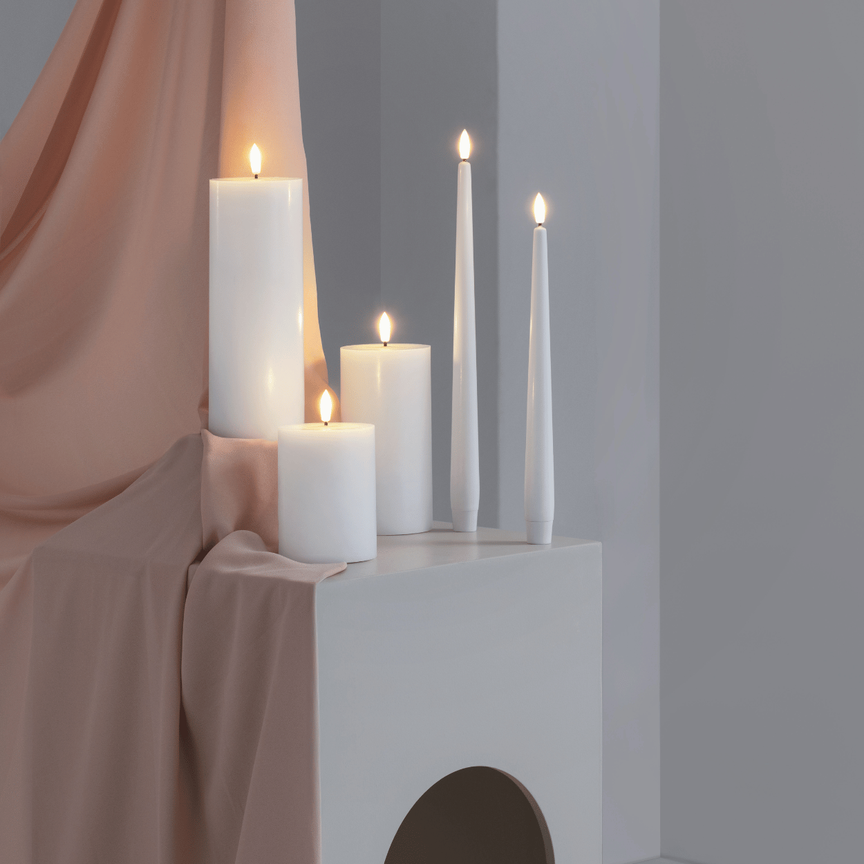 Moods & More LED dinerkaarsen Silk Wit – 2 stuks – 2,3x25 cm