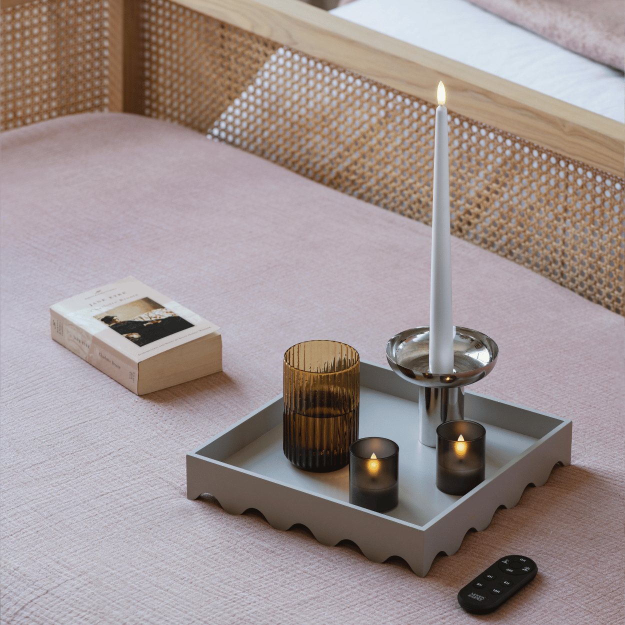 Moods & More LED dinerkaarsen Silk Wit – 2 stuks – 2,3x25 cm