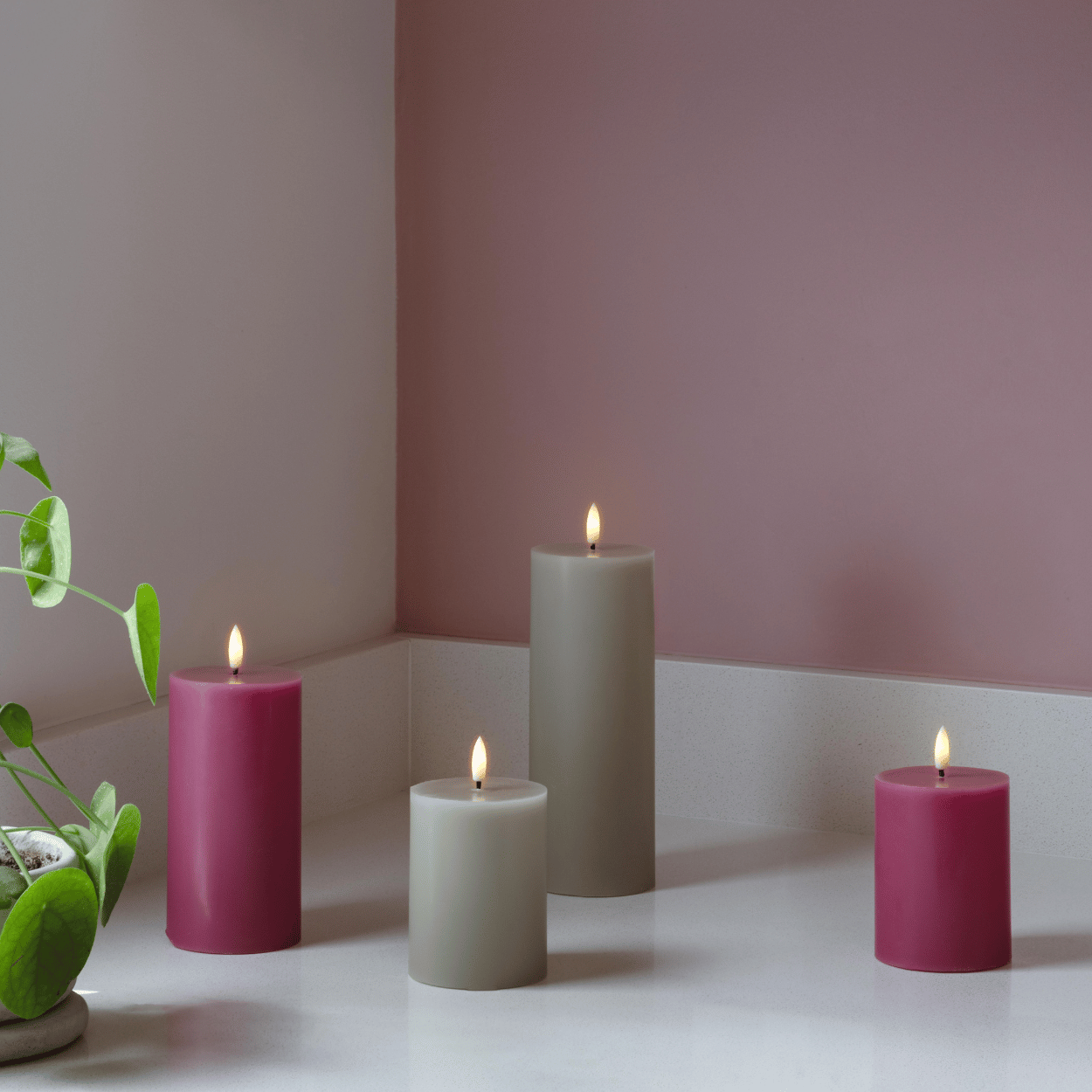 Moods &amp; More 3er-Set LED-Stumpenkerzen – Seidengrau