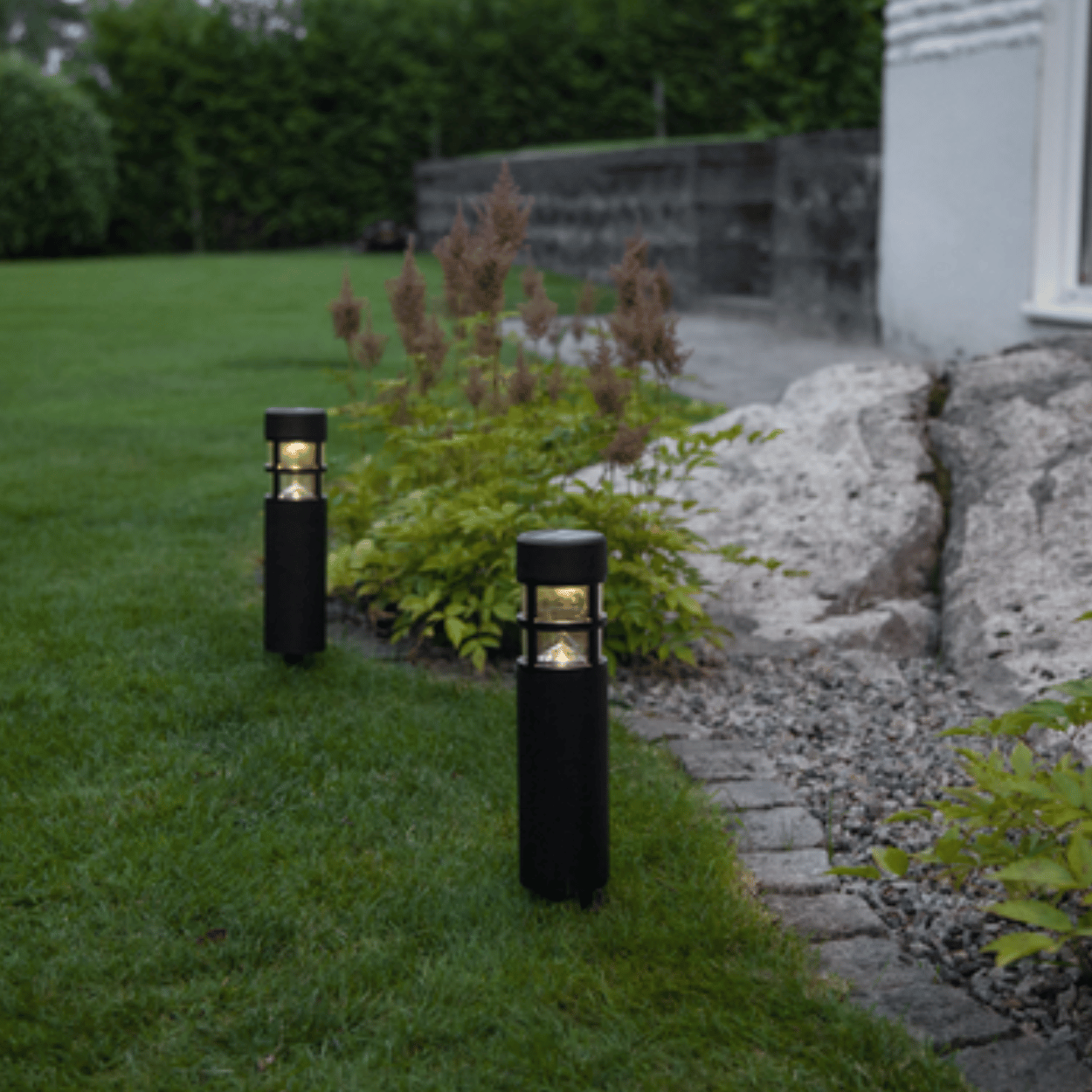 Solar Lantaarn Rundi – Zwart – 7x28 cm – Solar Tuinverlichting