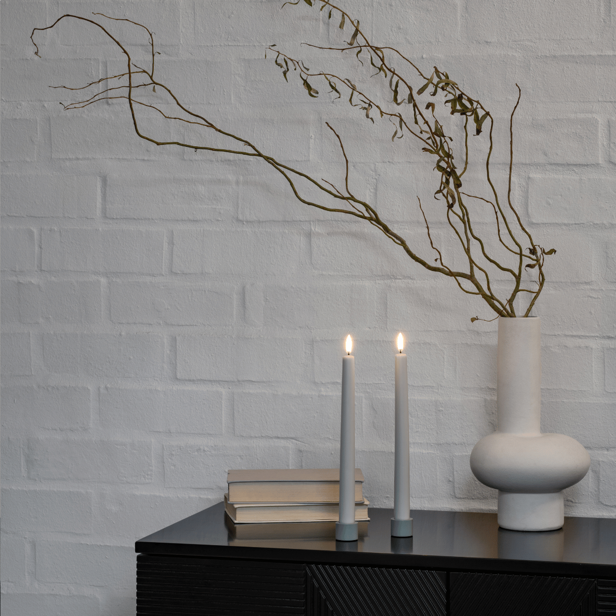 Uyuni LED dinerkaars – Oyster Grey – Glad – 2 stuks – 2,3x25 cm
