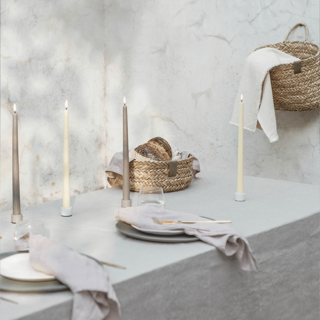 Uyuni LED dinerkaars, Wheat Yellow, Glad, 2 stuks, 2,3x25 cm