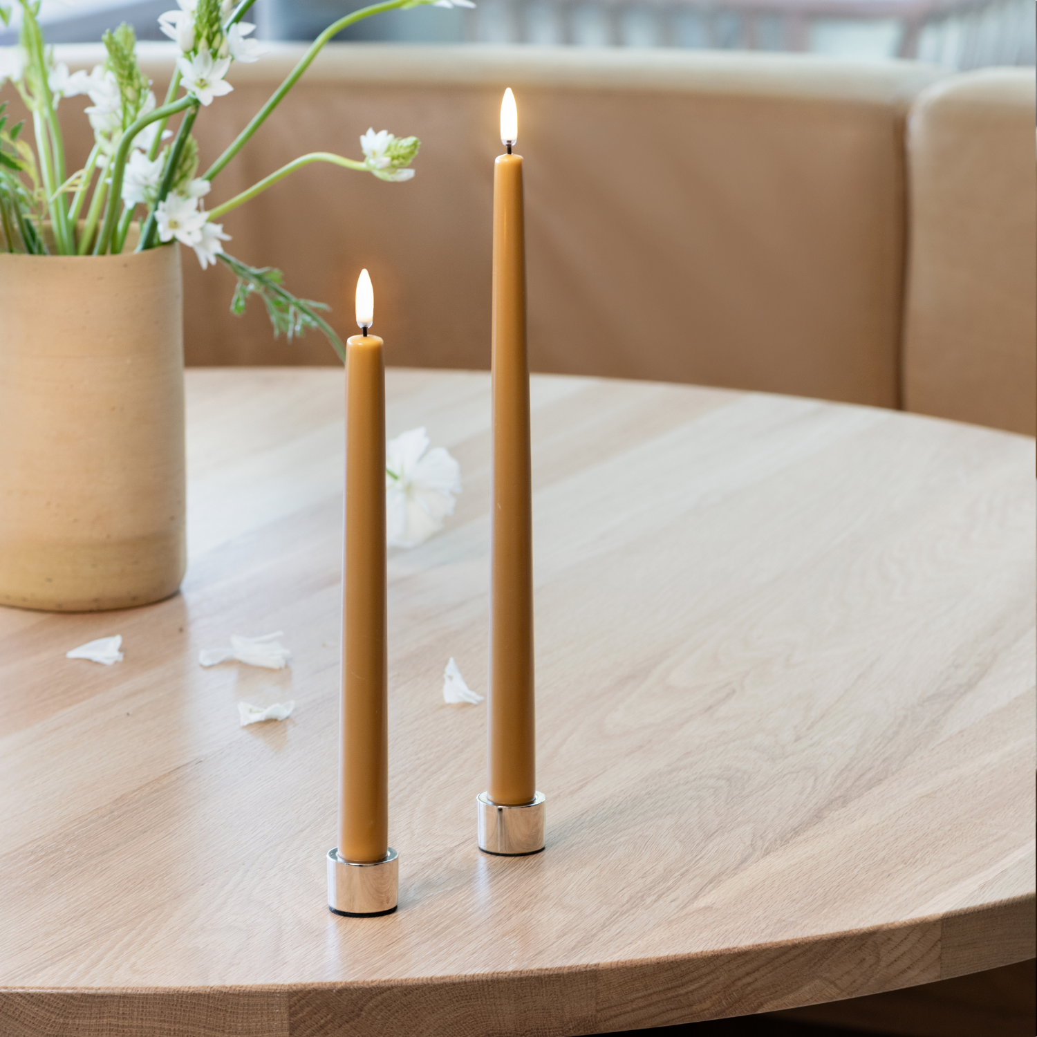 Uyuni LED Stabkerze – Wild Honey – Glatt – 2 Stück – 2,3x25 cm